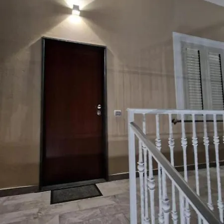 Apartament Rose *