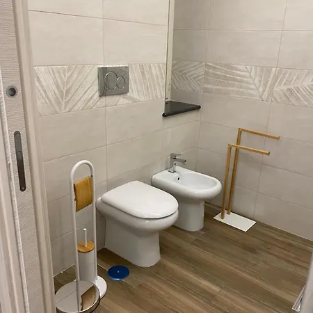 Rose Apartment *