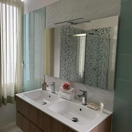 Apartment Rose Sant'Egidio del Monte Albino