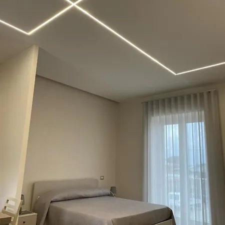 Rose Apartment